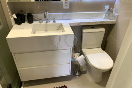 Cobertura à venda com 3 quartos, sendo 2 suítes,  em Mirandópolis, São Paulo, SP