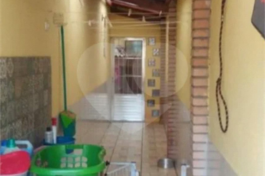 Casa à venda com 3 quartos, sendo 1 suíte, em Jabaquara, São Paulo, SP