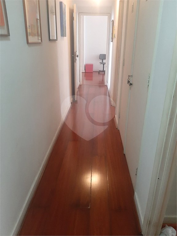 Apartamento à venda com 3 quartos, sendo 1 suíte, em Copacabana, Rio de Janeiro, RJ
