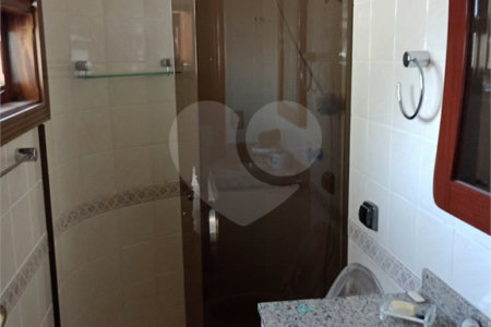 Casa à venda com 4 quartos, sendo 3 suítes,  em Alto Ipiranga, Mogi das Cruzes, SP