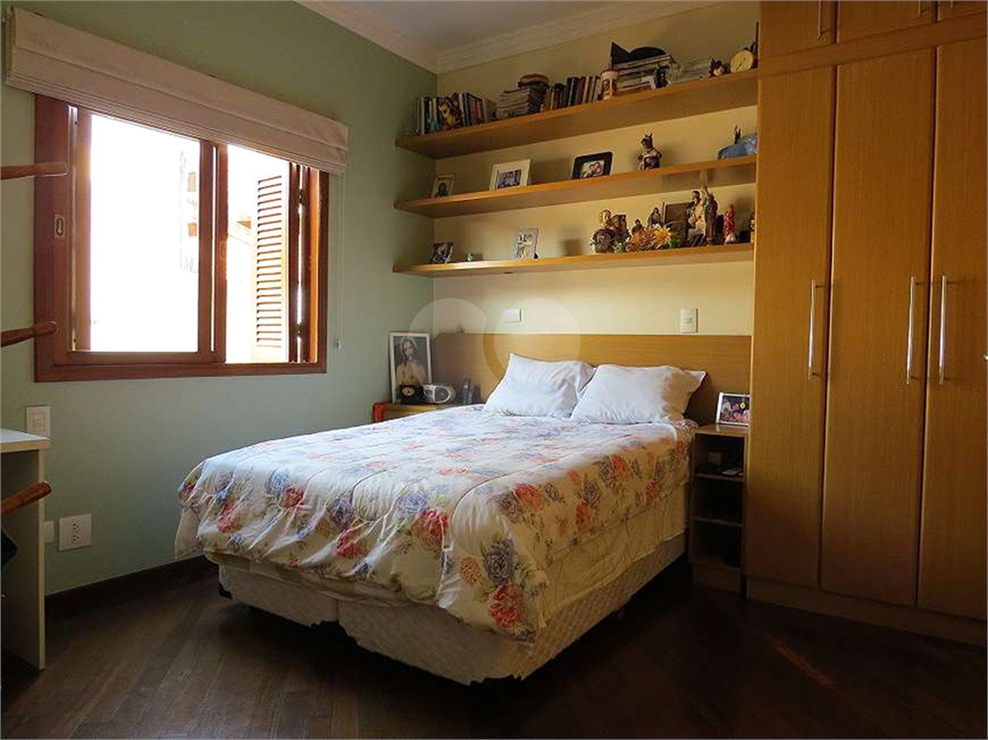 Sobrado à venda com 4 quartos, sendo 1 suíte, em Água Fria, São Paulo, SP
