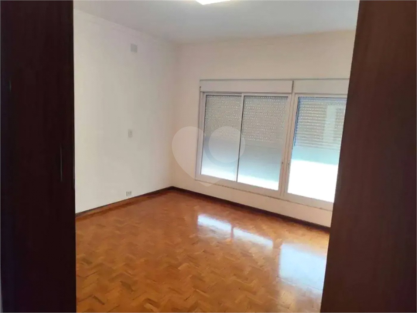 Sobrado à venda com 4 quartos, sendo 2 suítes, em Lapa, São Paulo, SP