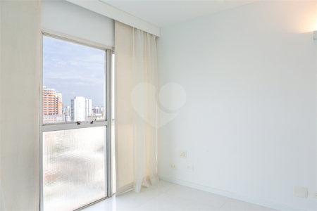 Duplex à venda com 2 quartos, sendo 1 suíte, em Vila Clementino, São Paulo, SP