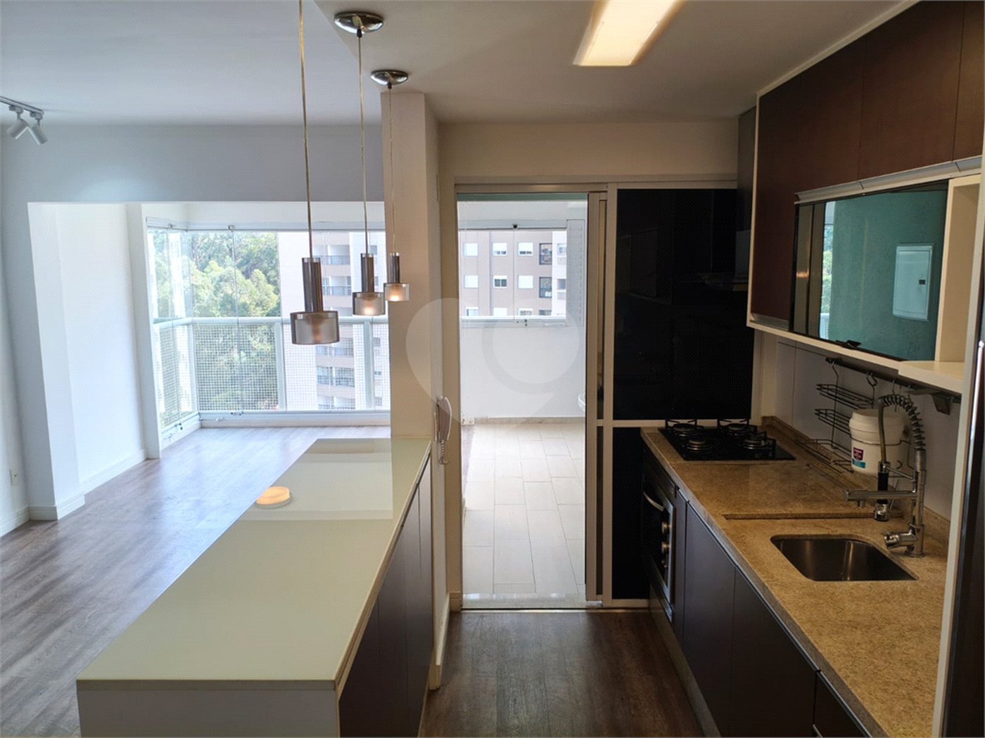 Apartamento à venda com 2 quartos, sendo 1 suíte,  em Vila Andrade, São Paulo, SP