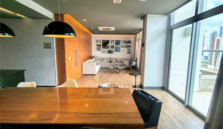 Apartamento à venda com 2 quartos, sendo 1 suíte, em Santo Amaro, São Paulo, SP