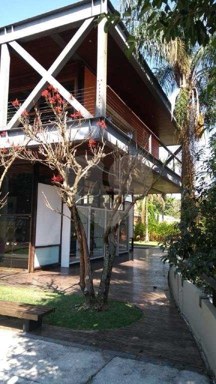Casa à venda com 4 quartos, sendo 1 suíte, em Retiro Morumbi, São Paulo, SP