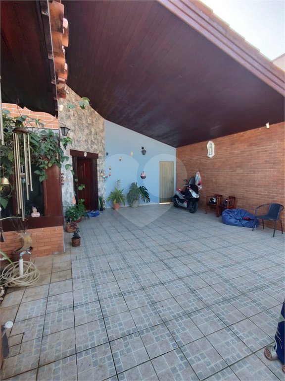 Casa à venda com 3 quartos, sendo 1 suíte, em Vila Santana, Sorocaba, SP