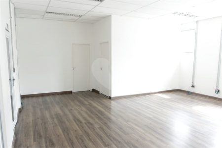 Sala para alugar em Protestantes, Votorantim, SP