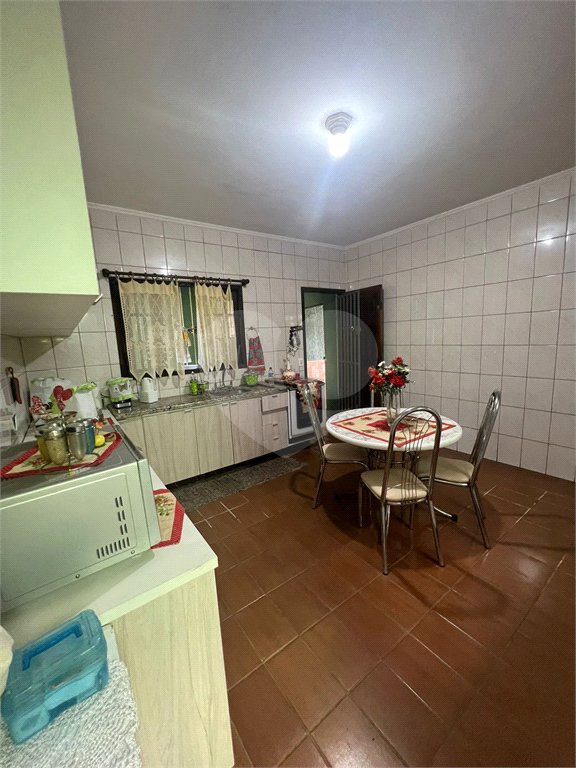 Casa à venda com 3 quartos, sendo 1 suíte,  em Mogi Moderno, Mogi das Cruzes, SP