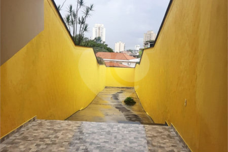 Sobrado à venda com 3 quartos, sendo 1 suíte, em Vila Maria Alta, São Paulo, SP