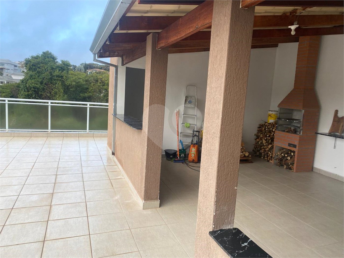 Casa à venda com 3 quartos, sendo 1 suíte, no condomínio Terras de Santa Adelia, Vargem Grande Paulista - SP