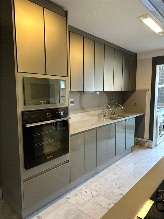 Apartamento à venda com 3 quartos, sendo 1 suíte, em Pompéia, São Paulo, SP