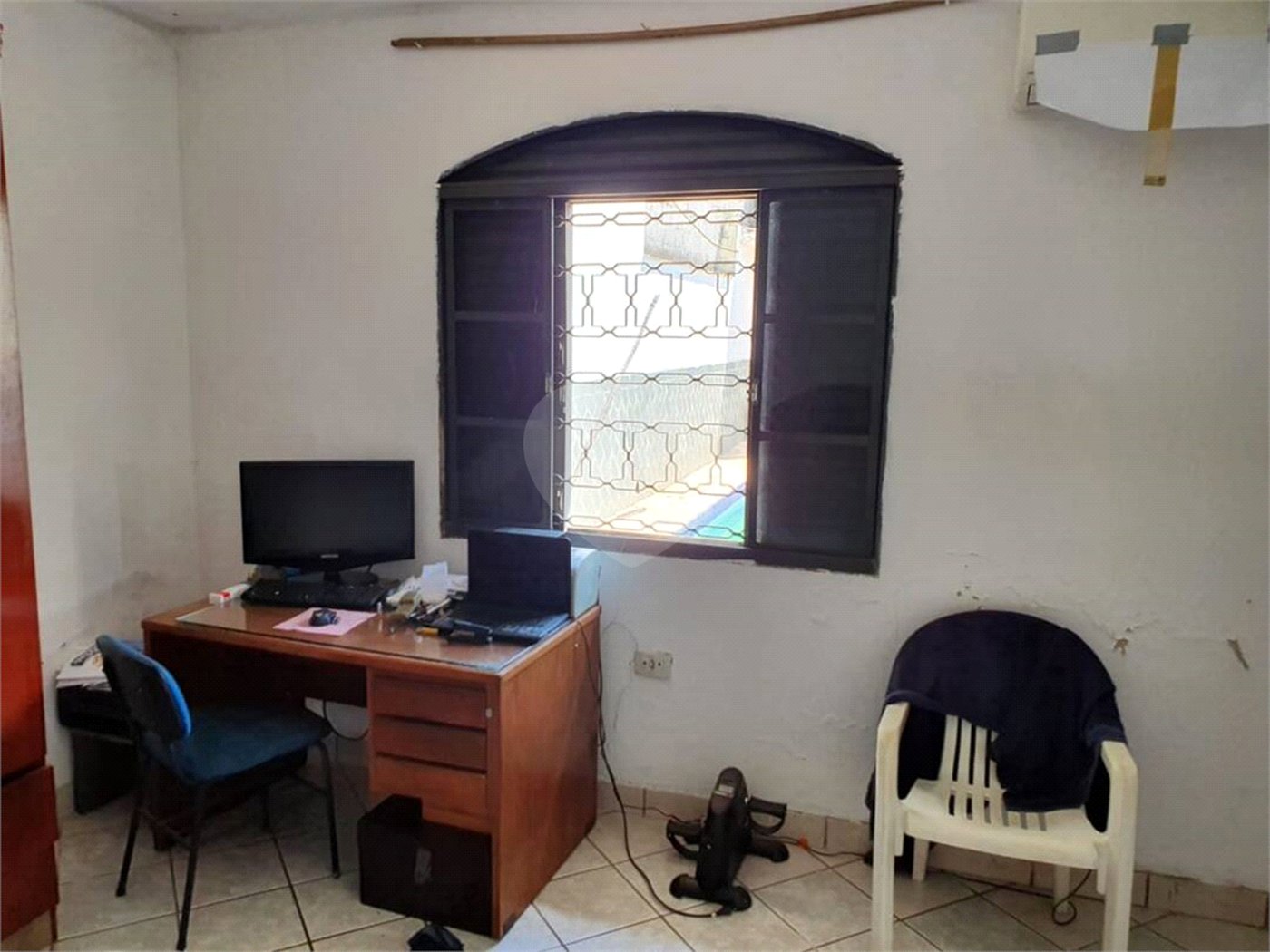 Casa à venda com 3 quartos, sendo 1 suíte, em Jardim Ikeda, Suzano, SP