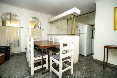 Apartamento à venda com 2 quartos em Indianópolis, São Paulo, SP