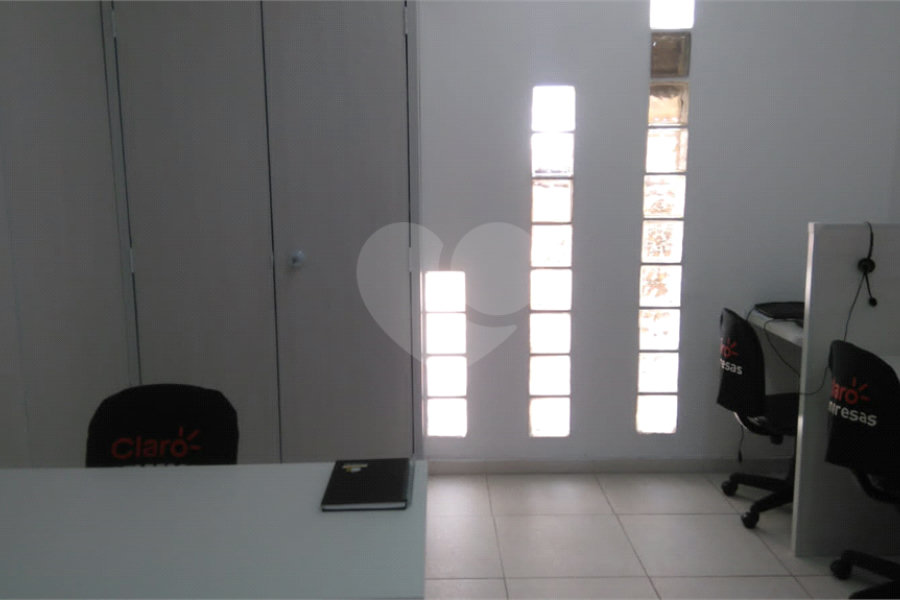 Prédio à venda com 3 quartos em Santana, São Paulo, SP