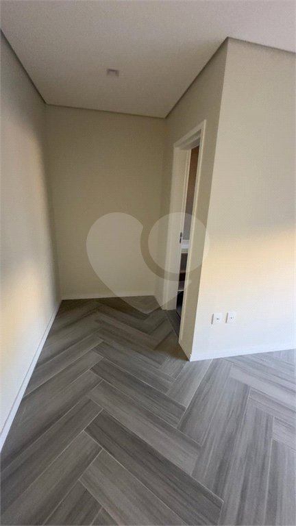 Casa à venda com 3 suítes no condomínio Vale das Águas, Bragança Paulista - SP