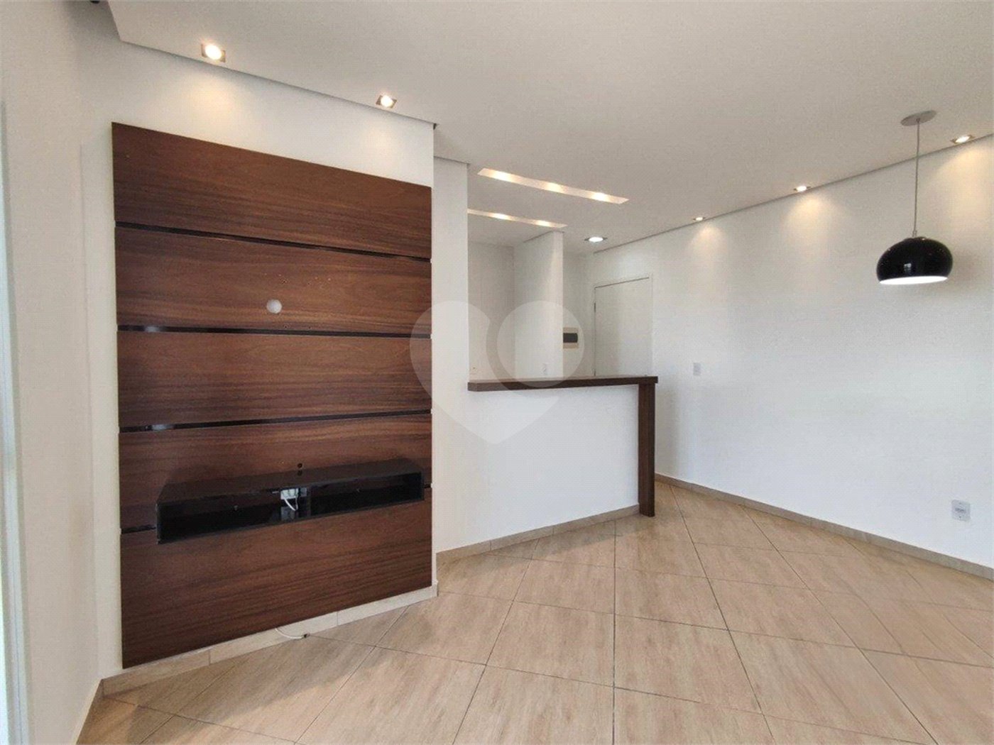 Apartamento à venda com 2 quartos, sendo 1 suíte, em Vila Trujillo, Sorocaba, SP