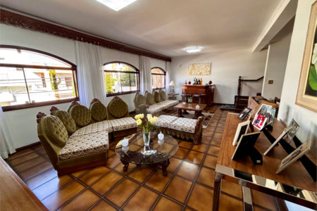 Sobrado à venda ou para alugar com 4 quartos, sendo 2 suítes, em Jardim Franca, São Paulo, SP