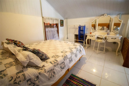Chácara à venda com 5 quartos, sendo 4 suítes, no Centro (canguera), São Roque, SP