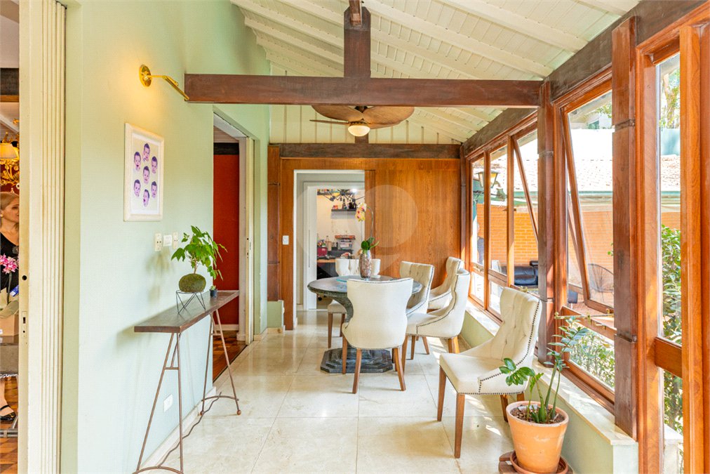 Casa à venda com 3 quartos, sendo 2 suítes,  em Alto da Boa Vista, São Paulo, SP