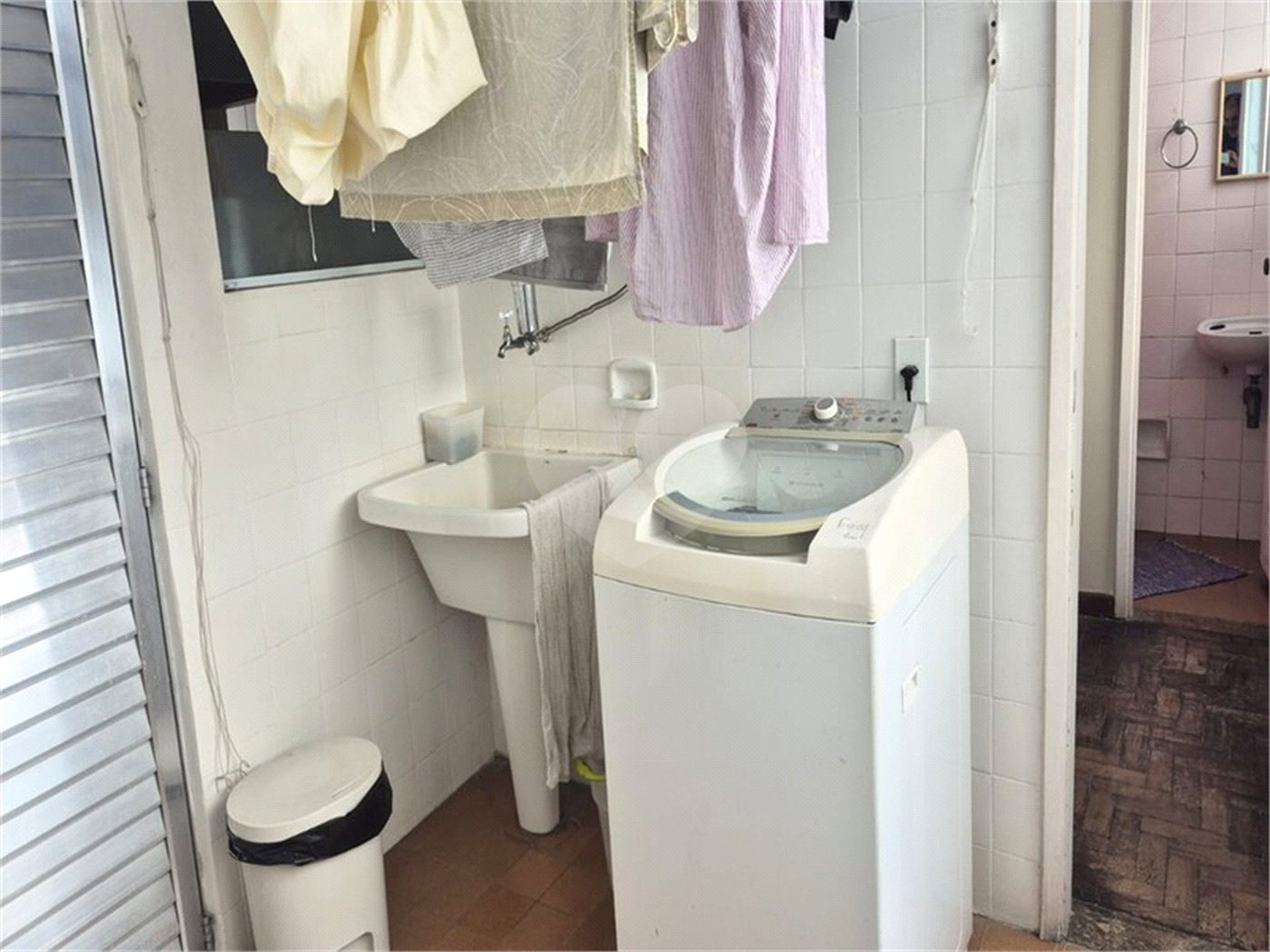 Apartamento à venda com 3 quartos, sendo 1 suíte, em Cosme Velho, Rio de Janeiro, RJ