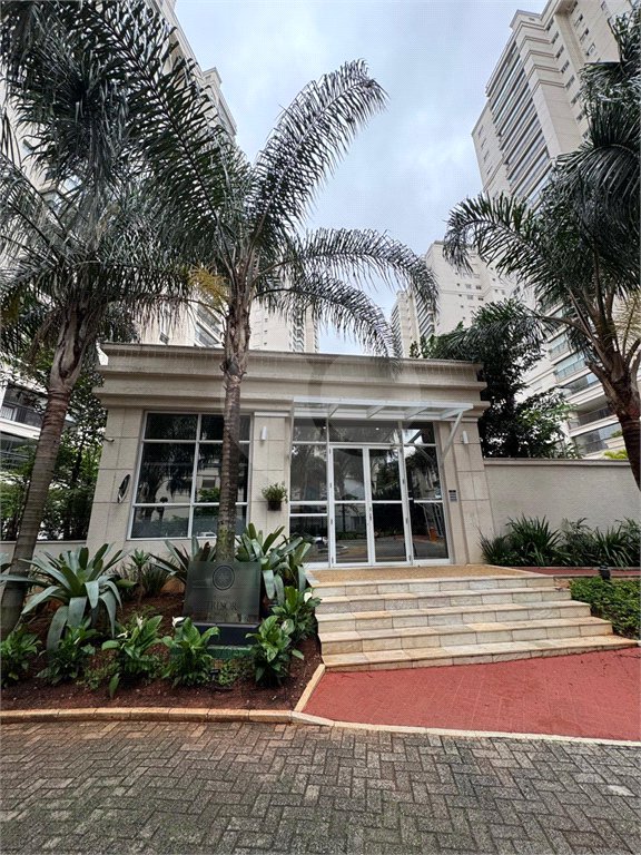 Apartamento à venda com 3 quartos, sendo 1 suíte, em Vila Gilda, Santo André, SP