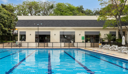 Apartamento à venda com 3 quartos, sendo 1 suíte,  em Alto da Boa Vista, São Paulo, SP