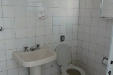 Casa Térrea à venda com 3 quartos, sendo 1 suíte,  em Caxingui, São Paulo, SP