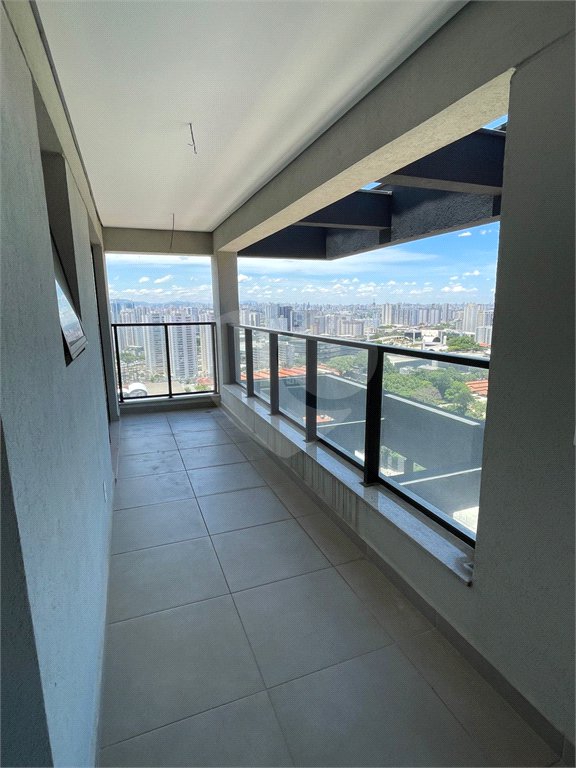 Apartamento à venda com 3 suítes em Água Branca, São Paulo, SP