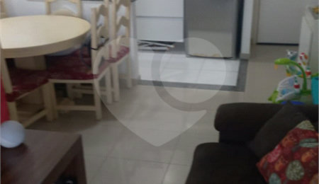 Apartamento à venda com 2 quartos, sendo 1 suíte,  em Villa Di Cesar, Mogi das Cruzes, SP
