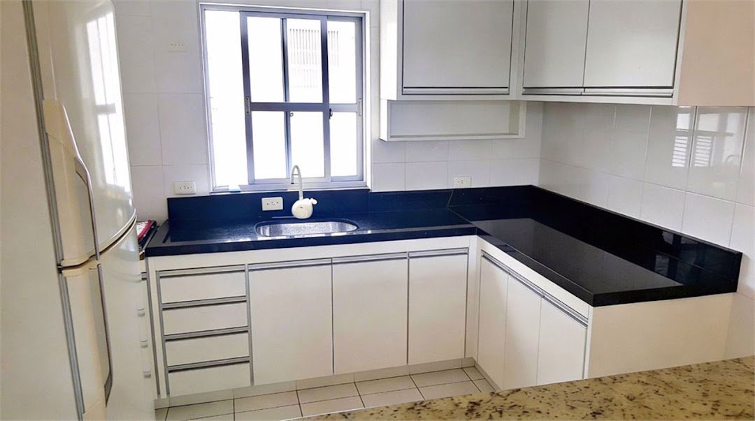 Apartamento com 3 dormitórios à venda, 87 m² por R$ 450.000,00 - Jardim Três Marias - Guarujá/SP