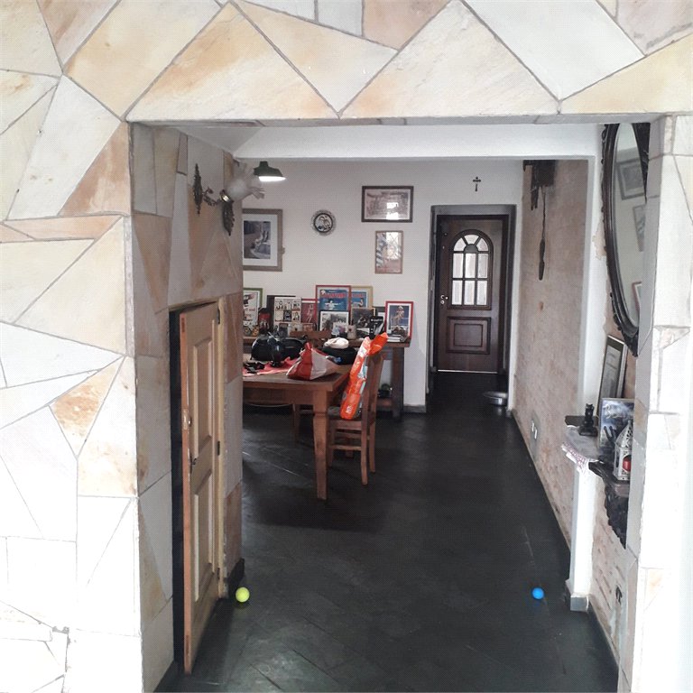 Sobrado à venda com 3 quartos em Vila Romana, São Paulo, SP