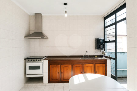 Casa à venda com 2 quartos, sendo 1 suíte, em Vila Santa Rita, Sorocaba, SP