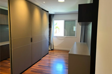 Casa para alugar com 3 quartos, sendo 1 suíte, no condomínio Res Villeneuve, São Paulo - SP