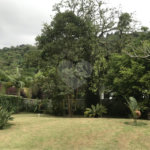 Sobrado à venda com 3 suítes em Serra da Cantareira, Mairiporã, SP
