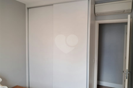 Apartamento à venda com 3 quartos, sendo 1 suíte, em Chácara Santo Antônio, São Paulo, SP