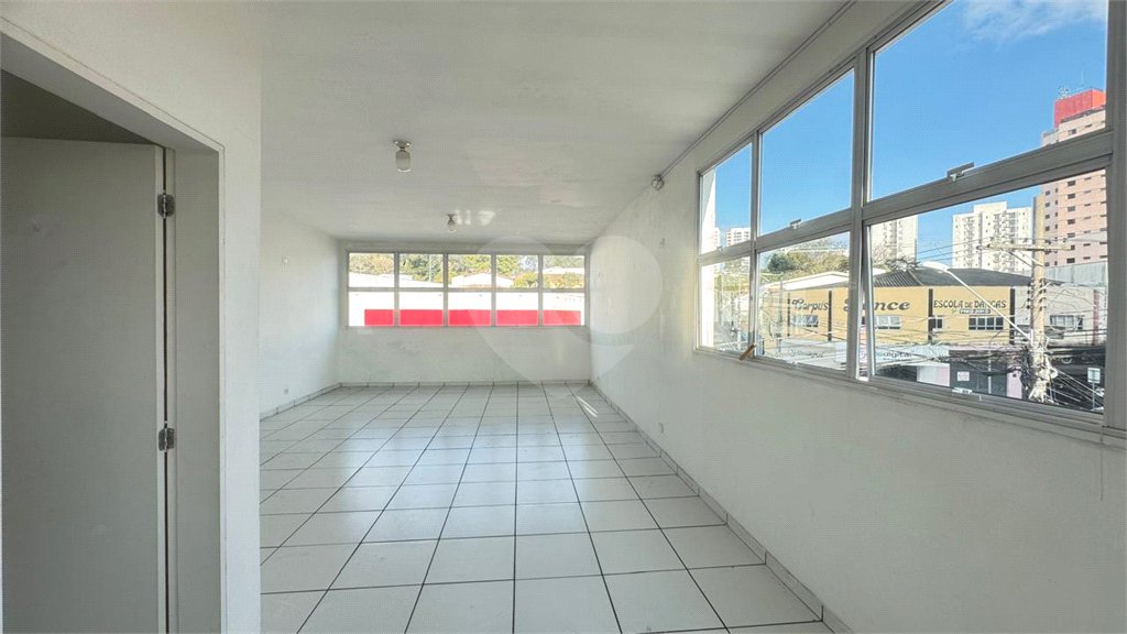 Prédio para alugar no Centro, Poá, SP