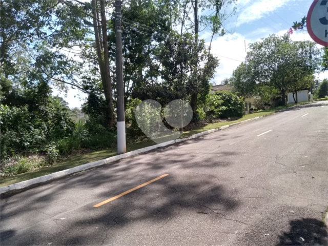 Terreno à venda no condomínio Suíça da Cantareira, Mairiporã - SP