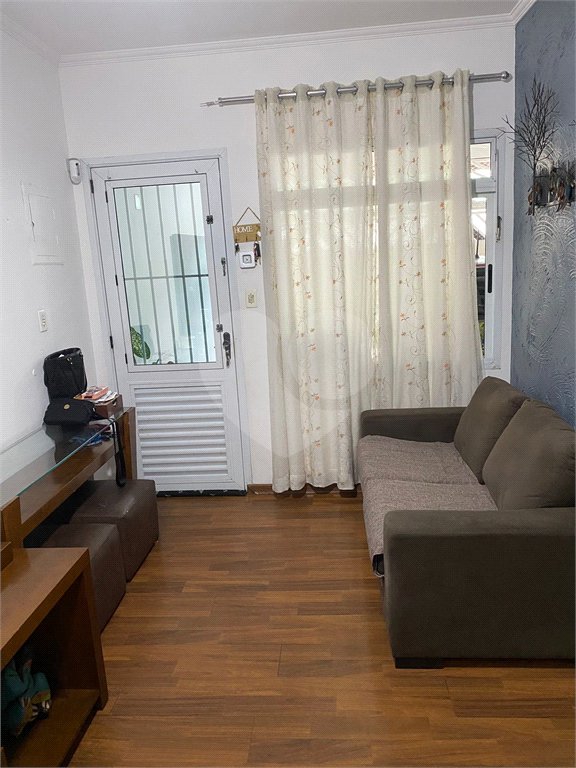 Sobrado à venda com 2 suítes em Santa Terezinha, São Paulo, SP