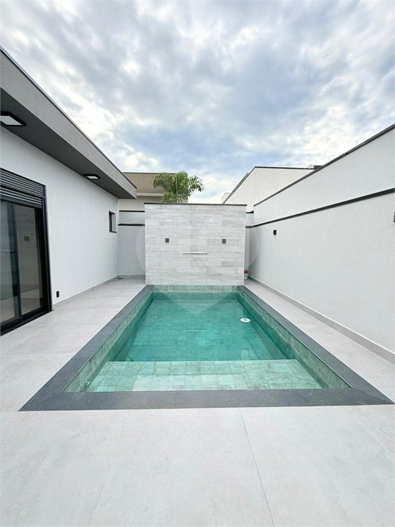Casa à venda com 3 suítes no condomínio Residencial Milano, Indaiatuba - SP