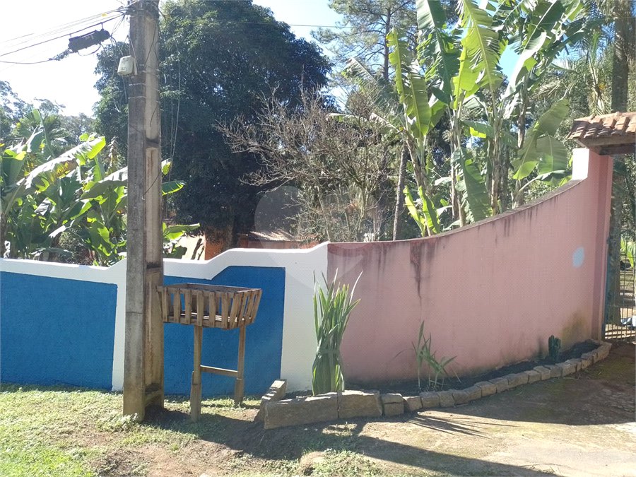 Sítio à venda com 5 quartos, sendo 1 suíte,  em Mirante do Arujá, Arujá, SP