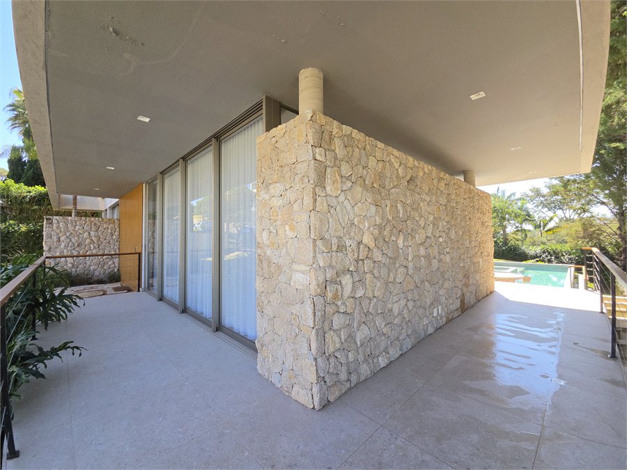 Casa à venda com 4 suítes no condomínio Fazenda Imperial, Sorocaba - SP