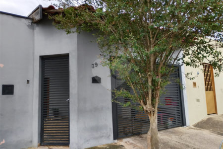 Casa à venda com 3 quartos, sendo 1 suíte, em Convívio do Santo, Porto Feliz, SP