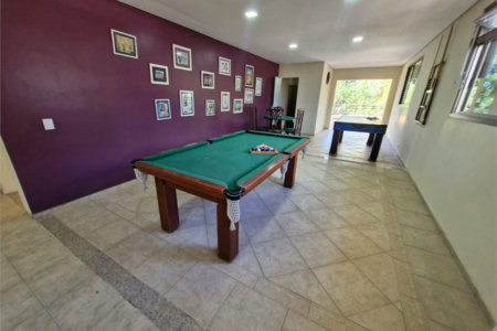 Casa à venda com 4 suítes no condomínio Villa Viana II, Cotia - SP