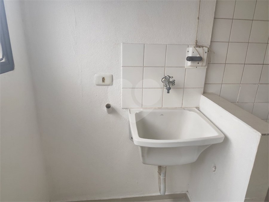 Apartamento à venda com 2 quartos em Horto, São Paulo, SP
