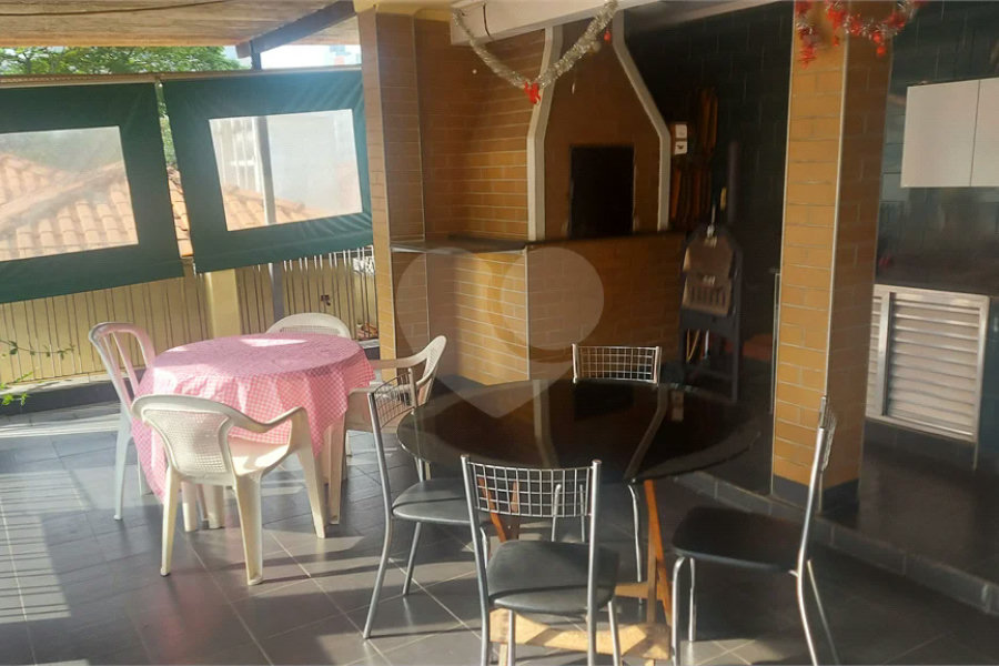Casa à venda com 5 quartos, sendo 1 suíte, em Jabaquara, São Paulo, SP