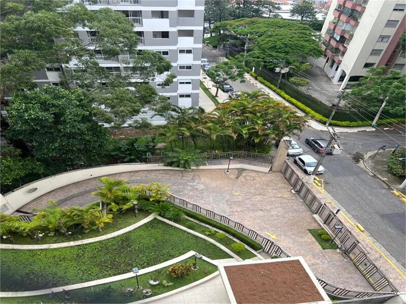 Apartamento à venda com 4 quartos, sendo 2 suítes, em Paraisópolis, São Paulo, SP
