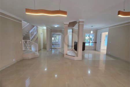 Casa à venda ou para alugar com 3 suítes no condomínio Villagio Capriccio, Louveira - SP