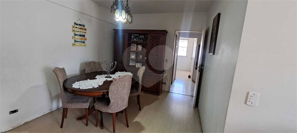 Apartamento à venda com 3 quartos, sendo 1 suíte, em Vila Uberabinha, São Paulo, SP