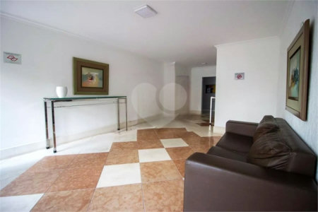 Apartamento para alugar com 3 quartos, sendo 1 suíte,  em Vila Hamburguesa, São Paulo, SP